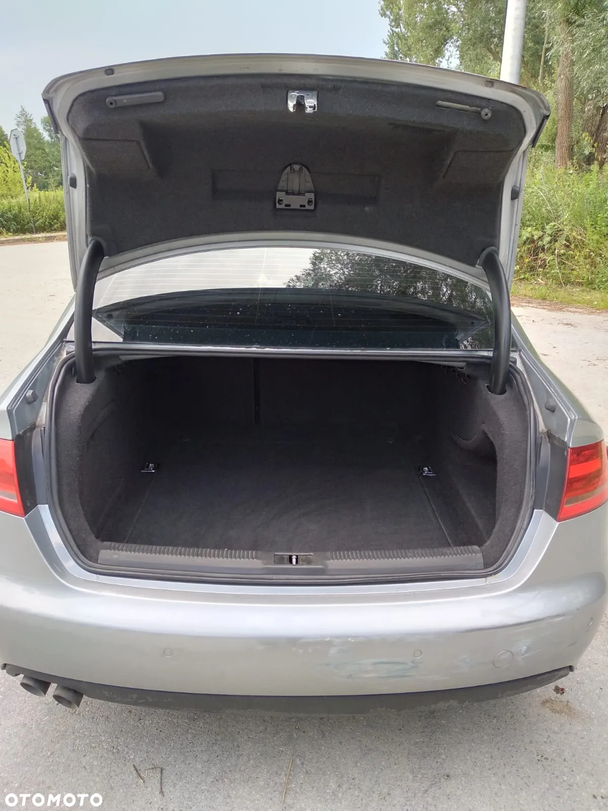 Audi A4 2.0 TDI DPF S line Sportpaket - 9