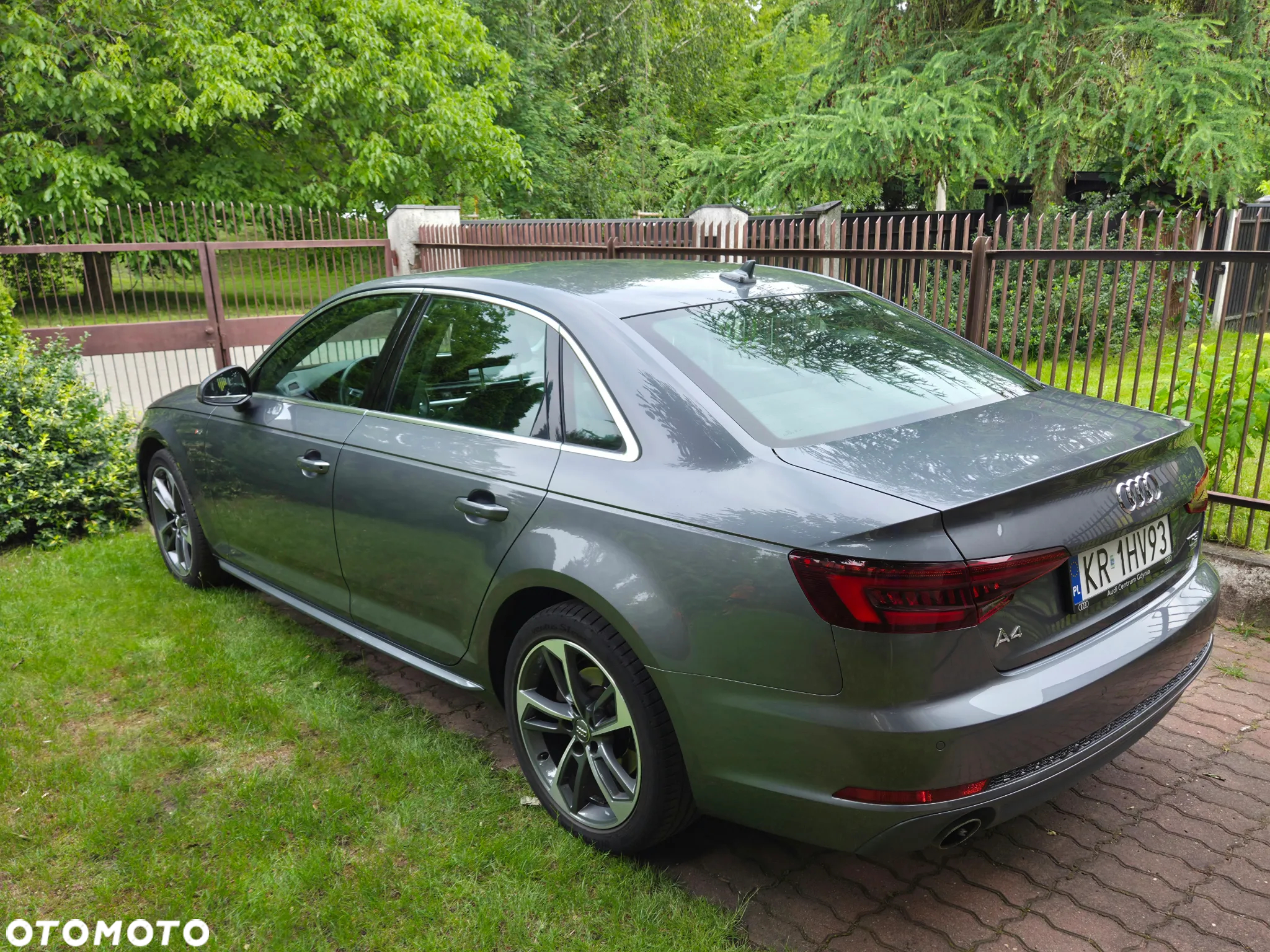 Audi A4 2.0 TFSI ultra Design S tronic - 5