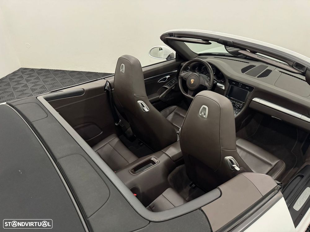 Porsche 911 (991) Carrera 2 - 38