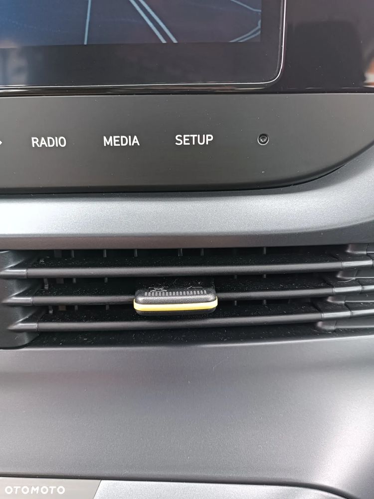 Hyundai i20 - 21