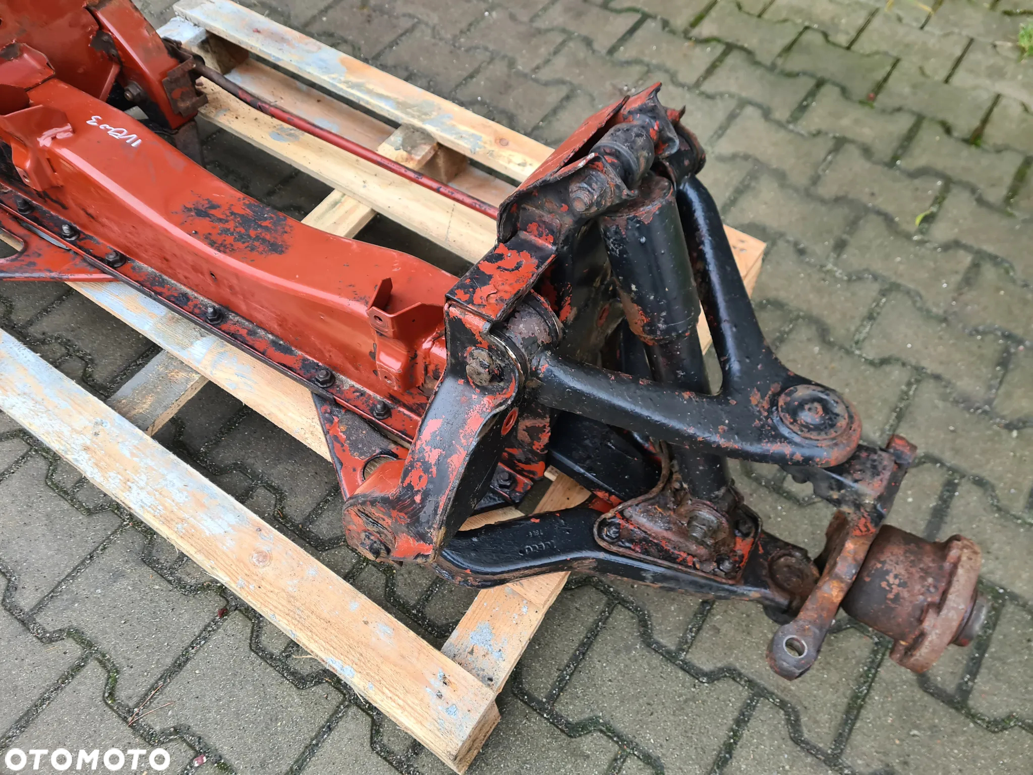 IVECO DAILY 3 99-06 sanki zawieszenie przód resor poprzeczny zwrotnice - 18