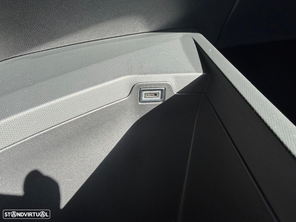 Peugeot 3008 Hybrid 145 e-DSC6 Allure - 35