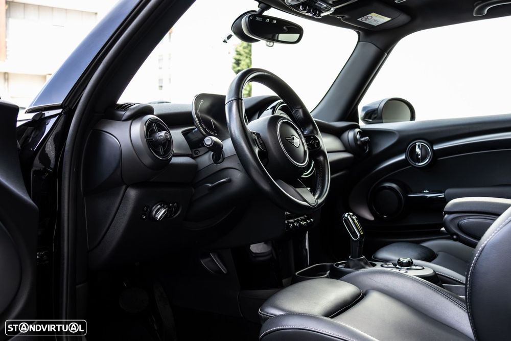 MINI 3 Portas Cooper E Classic S - 14
