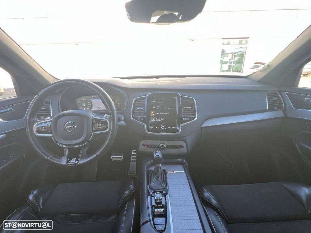 Volvo XC 90 2.0 D4 R-Design - 19