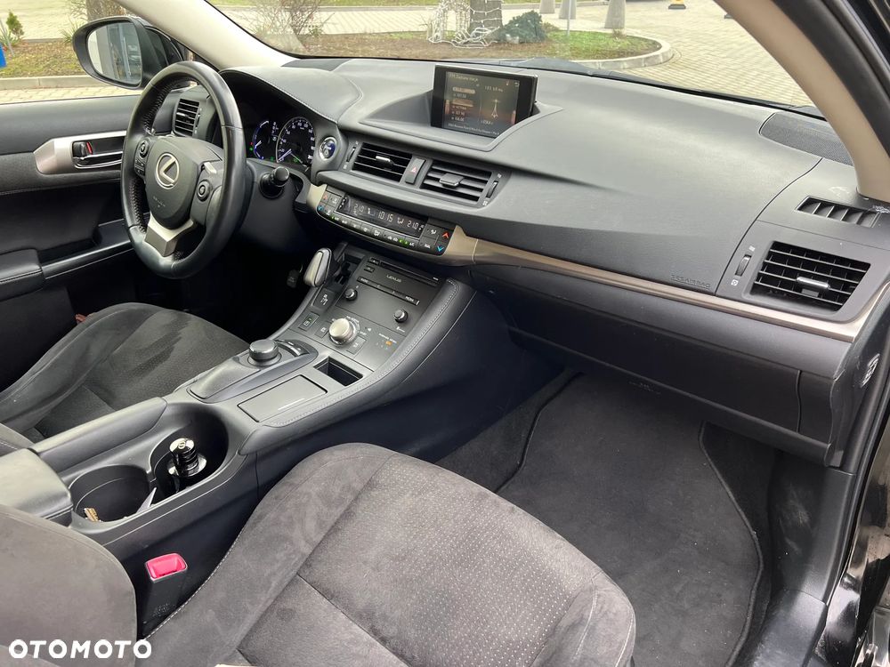 Lexus CT 200h Elegance - 9