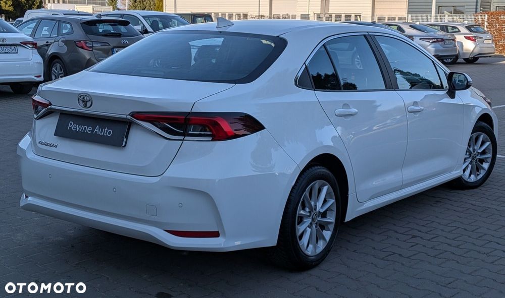 Toyota Corolla - 16