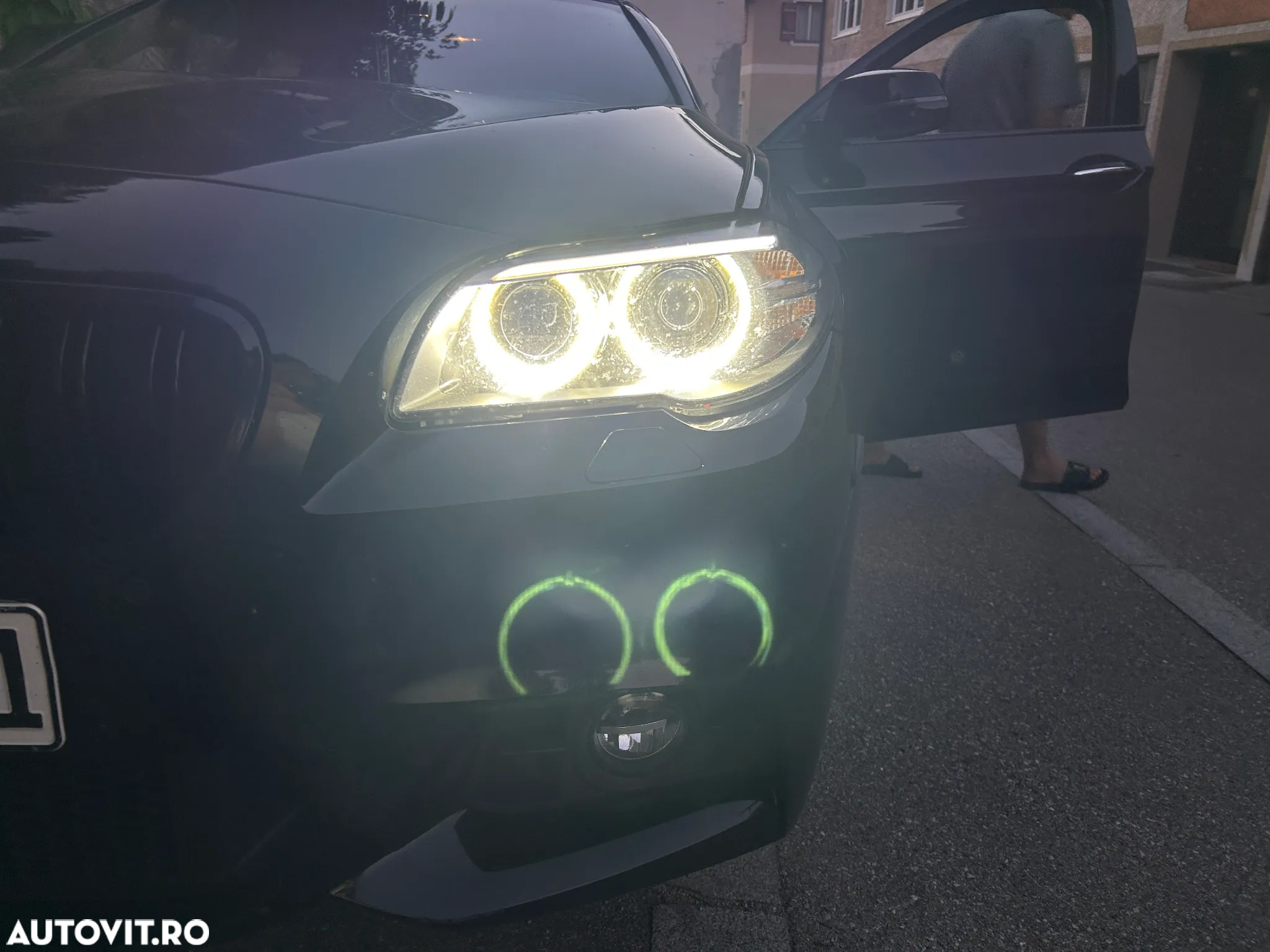 BMW Seria 5 520d Touring Aut. M Sport Edition - 3