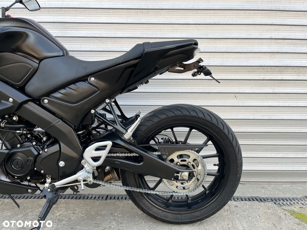 Yamaha MT - 37