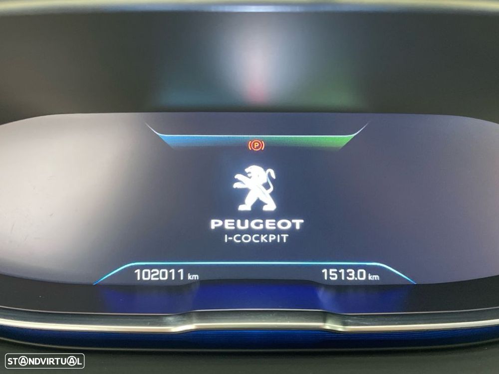 Peugeot 3008 1.6 Hybrid Allure e-EAT8 — fotografia 9