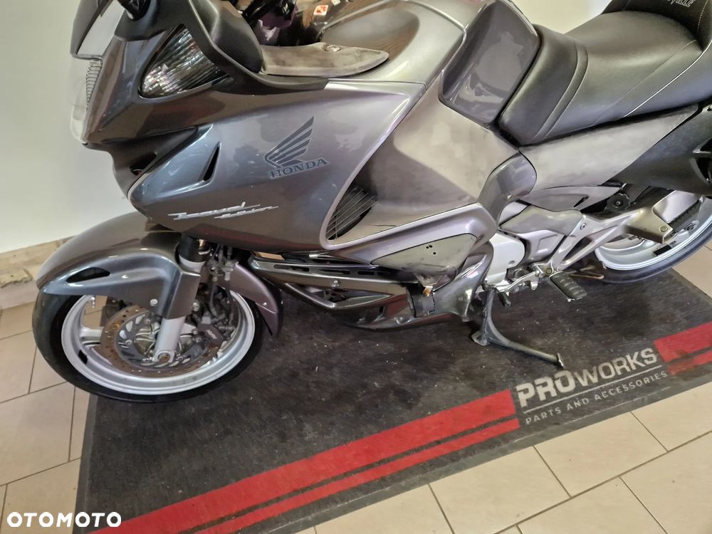 Honda Deauville - 14