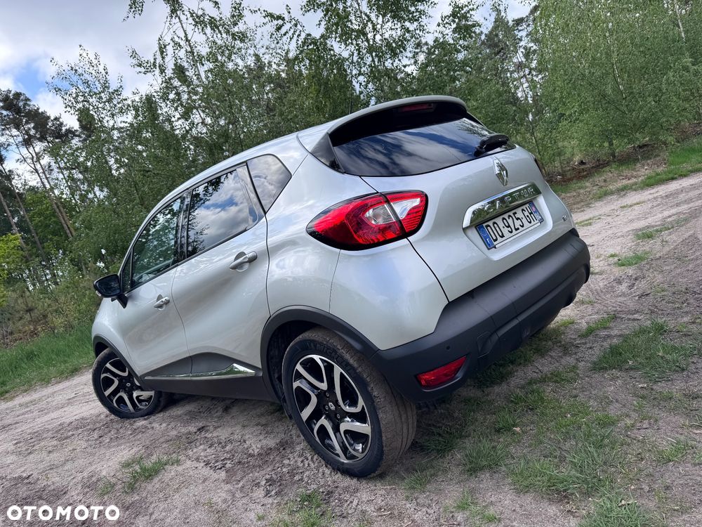 Renault Captur ENERGY TCe 120 EDC Elysee - 4