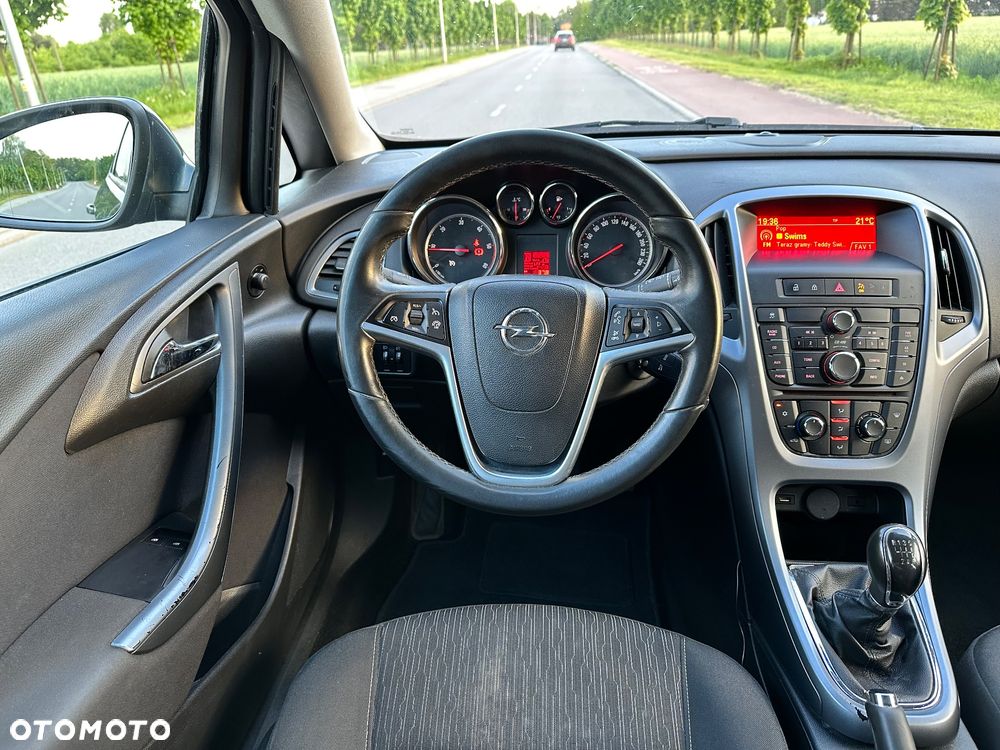 Opel Astra 1.7 CDTI DPF Active - 30