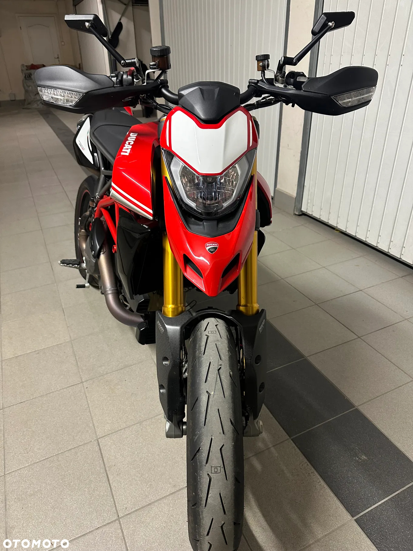 Ducati Hypermotard - 4