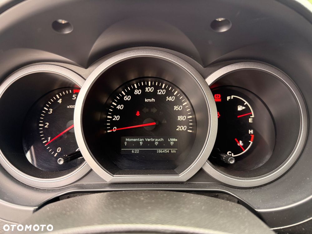 Suzuki Grand Vitara 1.9 DDiS De Luxe - 15