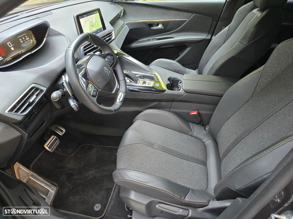 Peugeot 3008 1.2 PureTech GT Line Grip Control EAT6 - 24