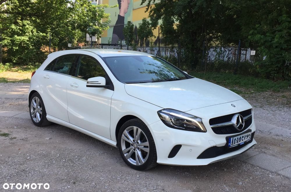 Mercedes-Benz Klasa A 180 7G-DCT AMG Line - 4