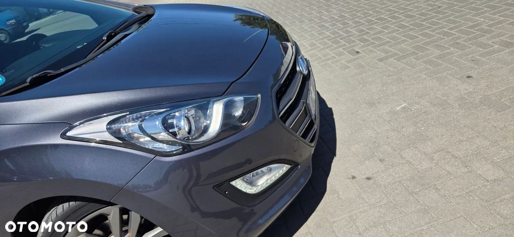 Hyundai i30 blue Kombi 1.6 GDi YES Gold - 22