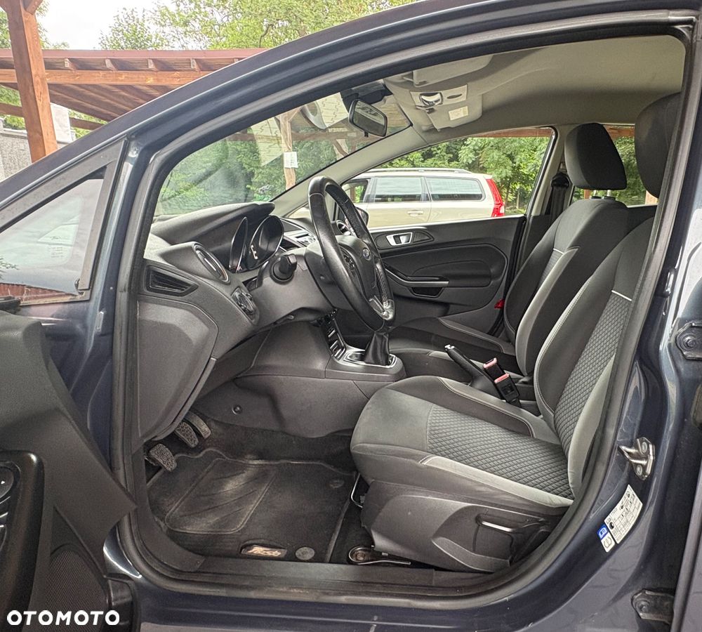 Ford Fiesta - 7