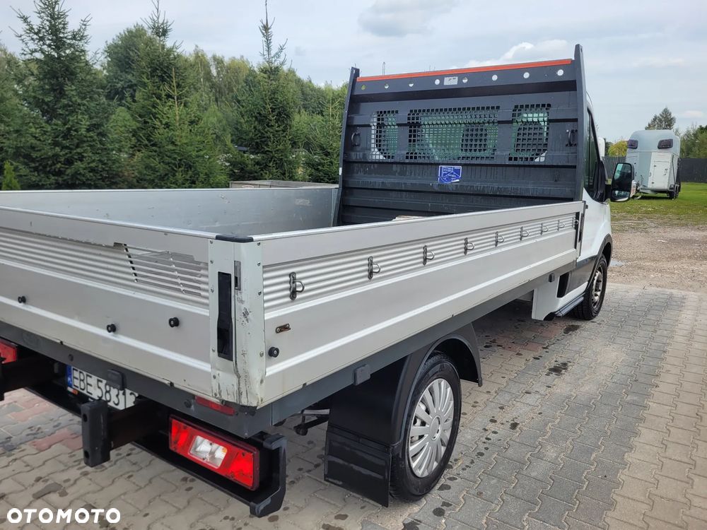Ford Transit - 6