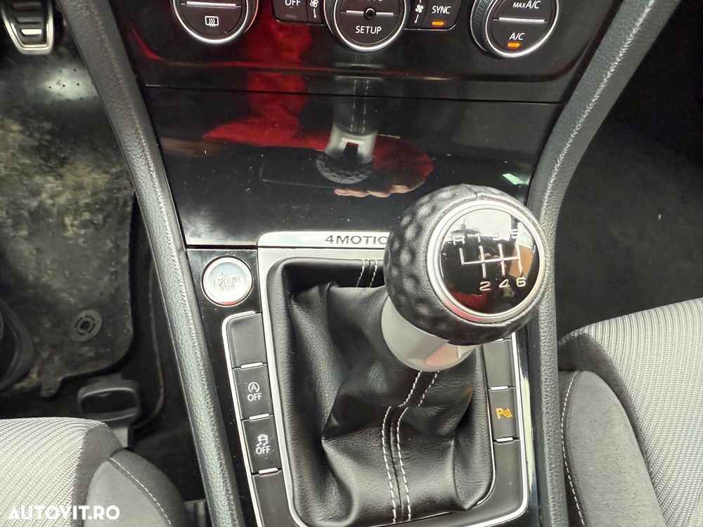 Volkswagen Golf - 19