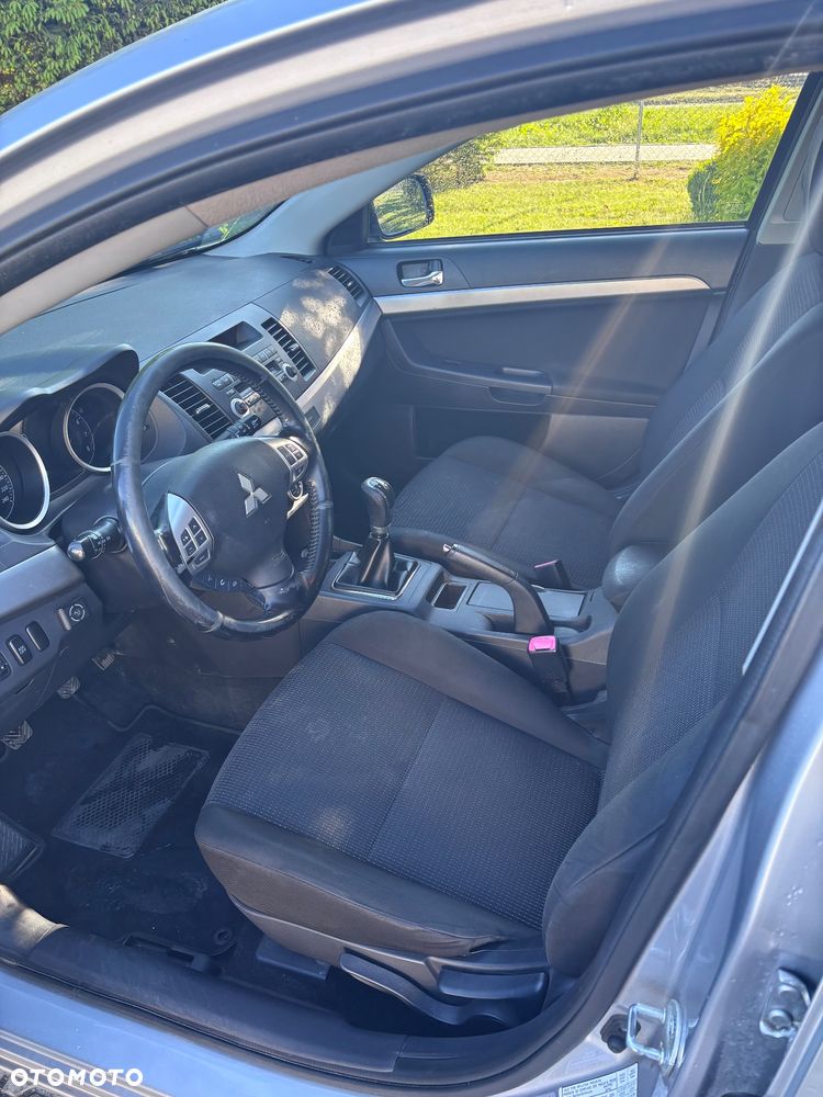 Mitsubishi Lancer 1.8 Invite LPG - 12