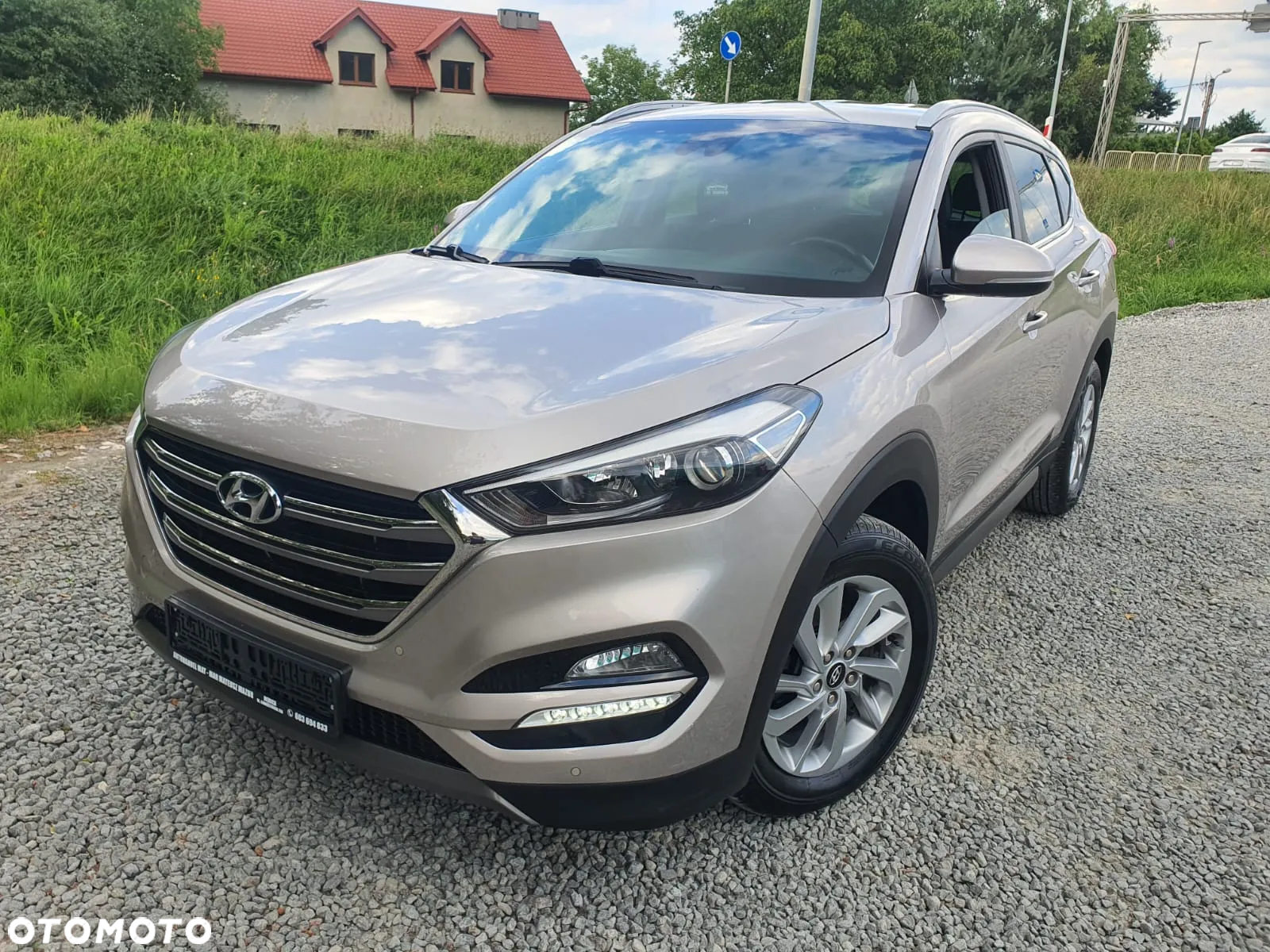 Hyundai Tucson 2.0 CRDI BlueDrive Comfort 2WD - 5