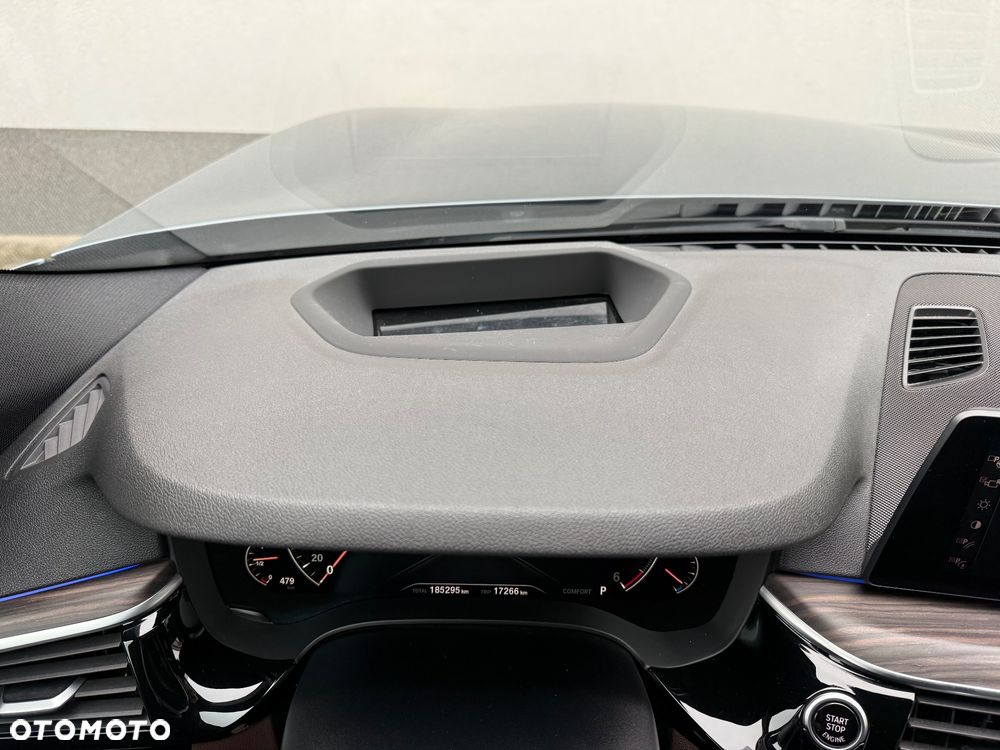 BMW Seria 5 520d xDrive M Sport sport - 21