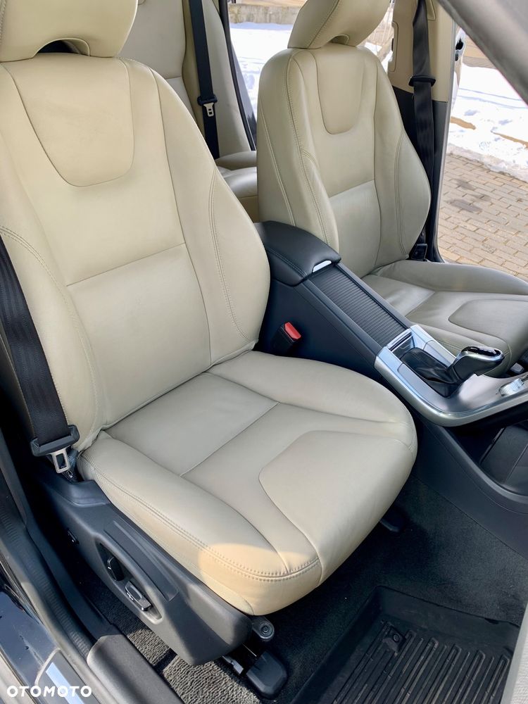Volvo XC 60 D4 Drive-E Summum - 14