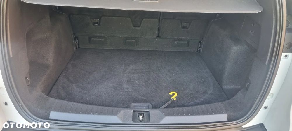 Ford Kuga 2.0 TDCi 4x4 Titanium - 29