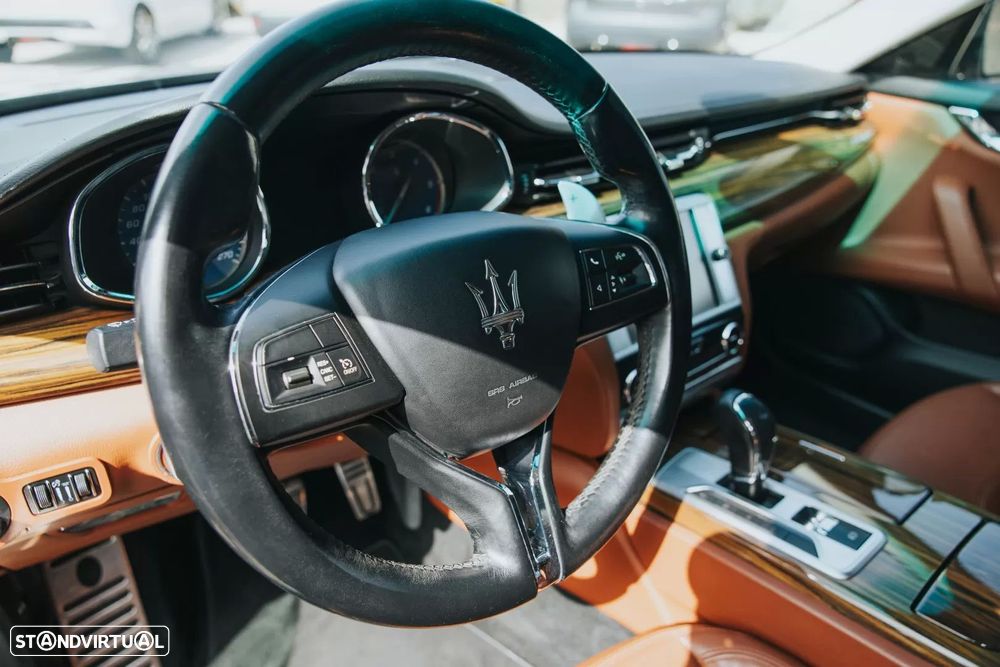 Maserati Quattroporte D Auto - 23