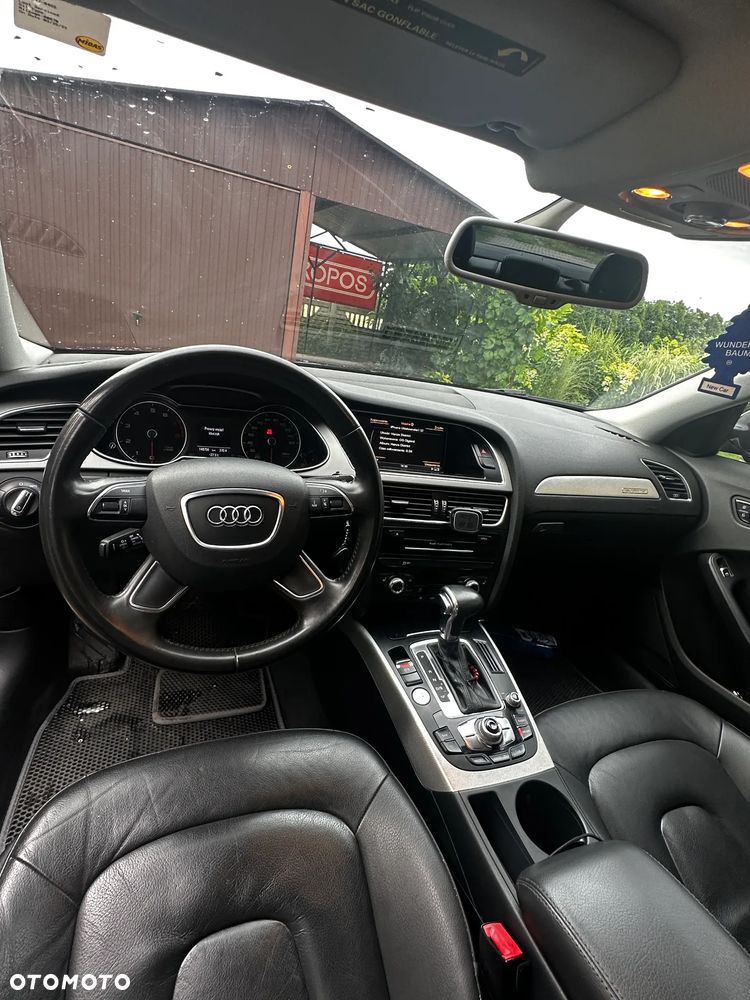 Audi A4 Limousine - 19