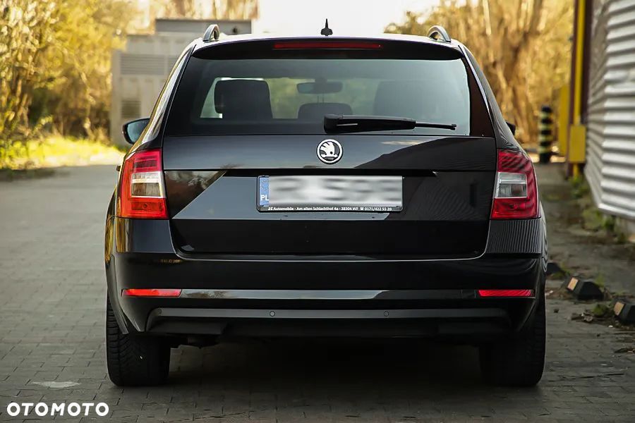 Skoda Octavia 1.6 TDI DSG Soleil - 9