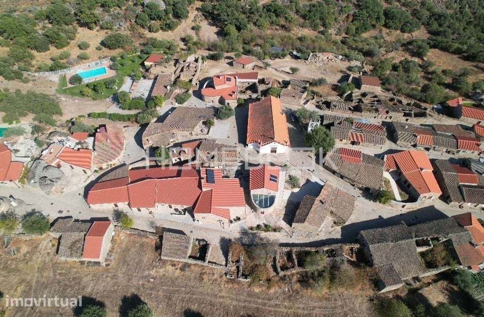 Conjunto de Casas de Aldeia para Turismo Rural – Vale do Côa - Grande imagem: 4/39