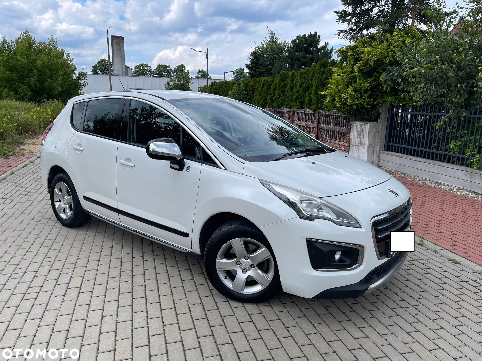 Peugeot 3008 Hybrid4 - 26