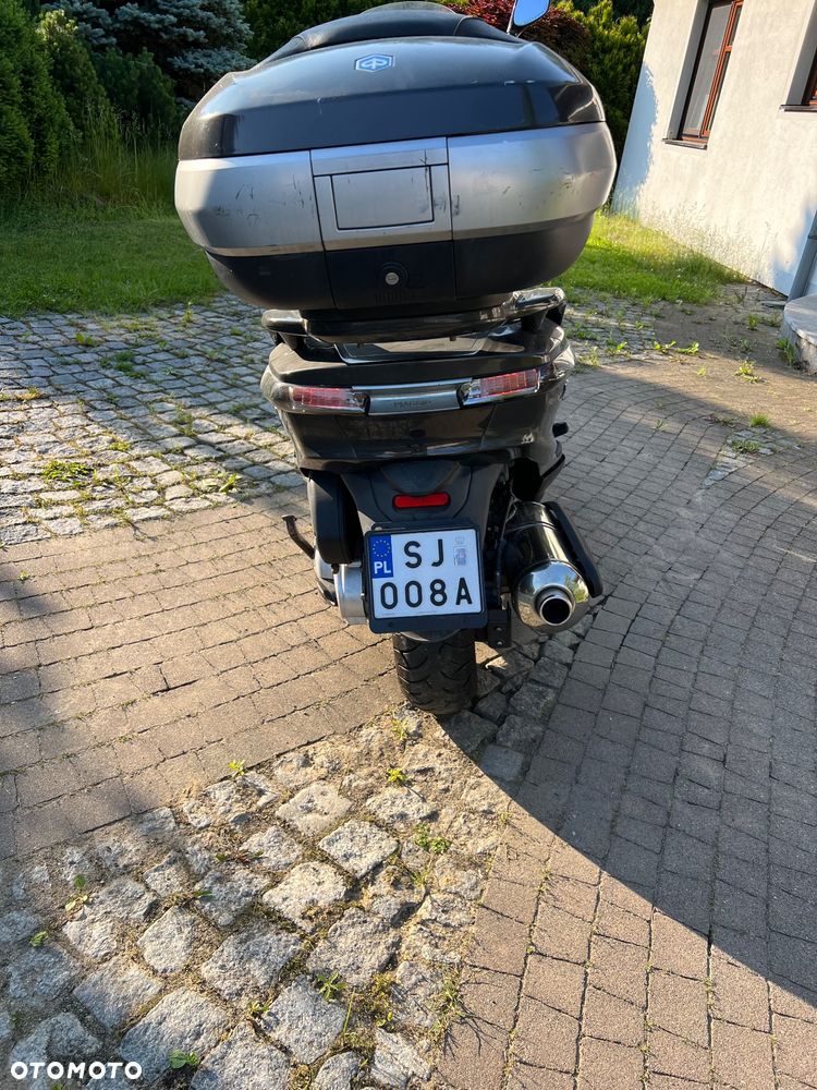 Piaggio X10 - 7