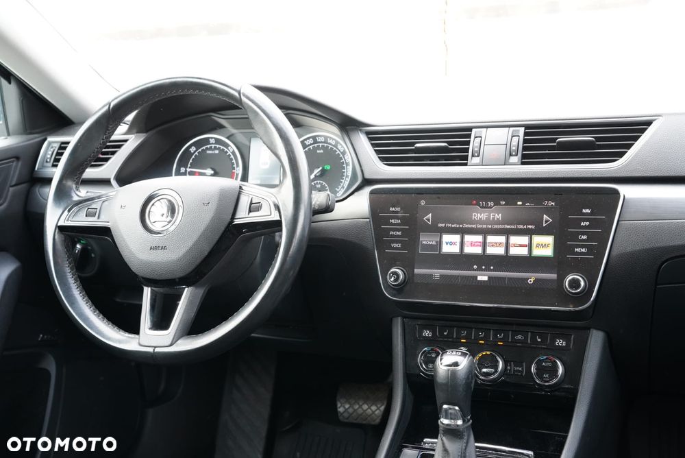 Skoda Superb 2.0 TDI SCR Style DSG - 15