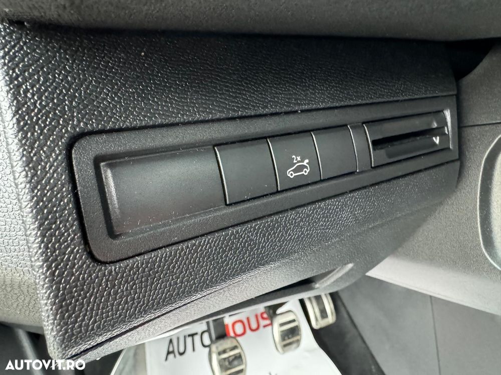 Peugeot 3008 1.2 PureTech Turbo S&S GT-Line - 29