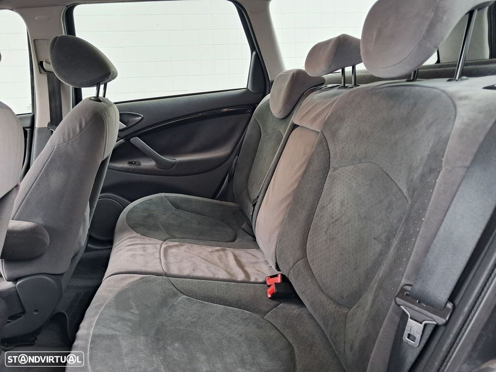 Citroën C5 Break 1.6 HDi SX - 8