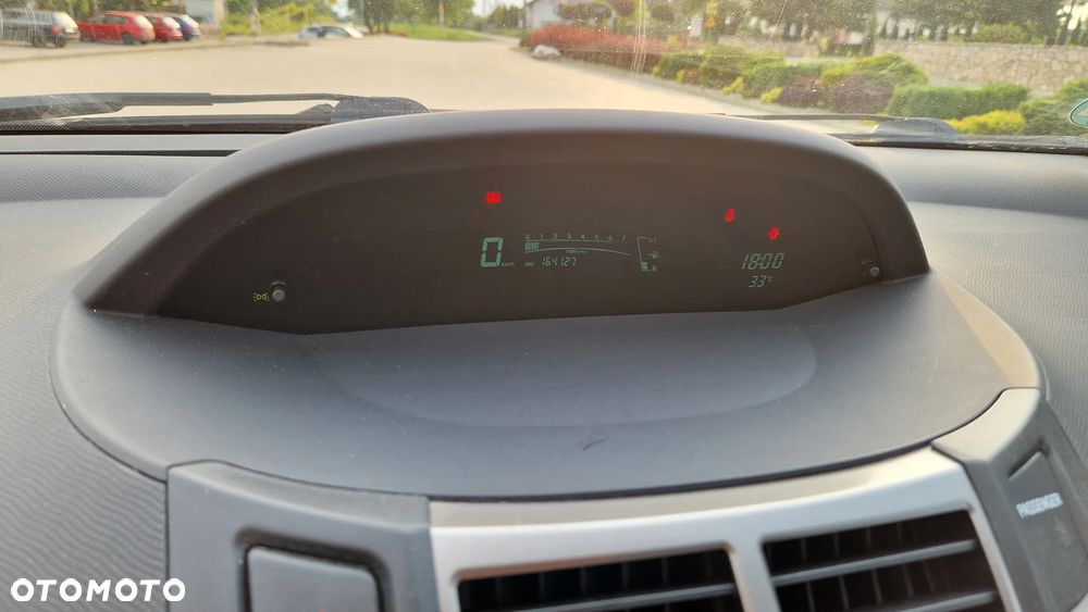 Toyota Yaris 1.0 VVT-i Cool - 22