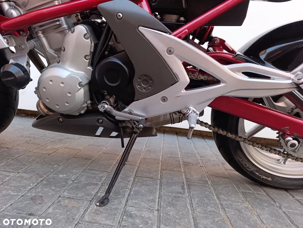 Kawasaki ER - 17