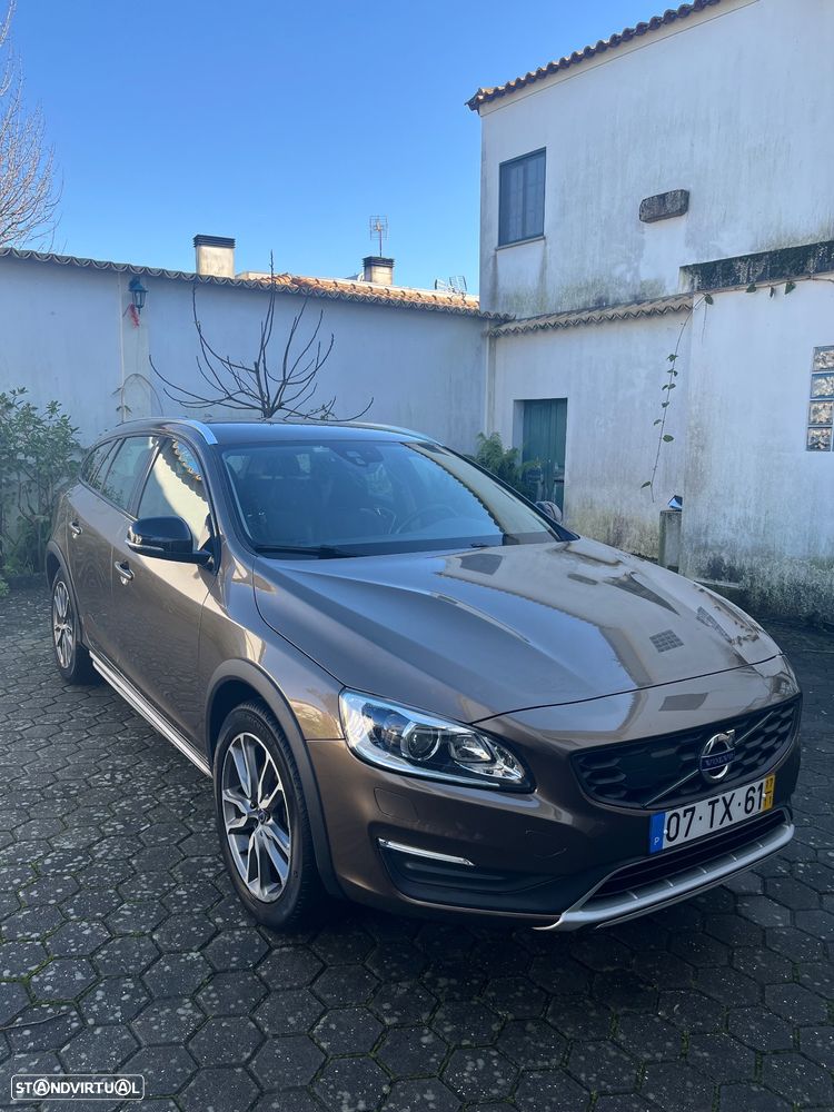 Volvo V60 Cross Country 2.0 D4 Pro - 6