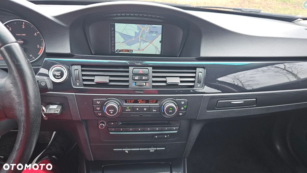 BMW Seria 3 320d DPF Edition Fleet Exclusive - 16