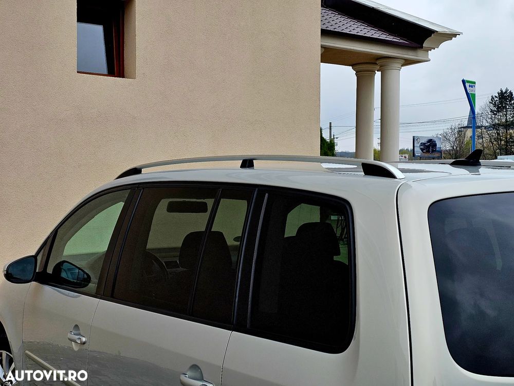 Volkswagen Touran 1.4 TSI DSG Freestyle - 23