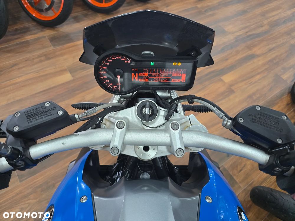 BMW R - 4