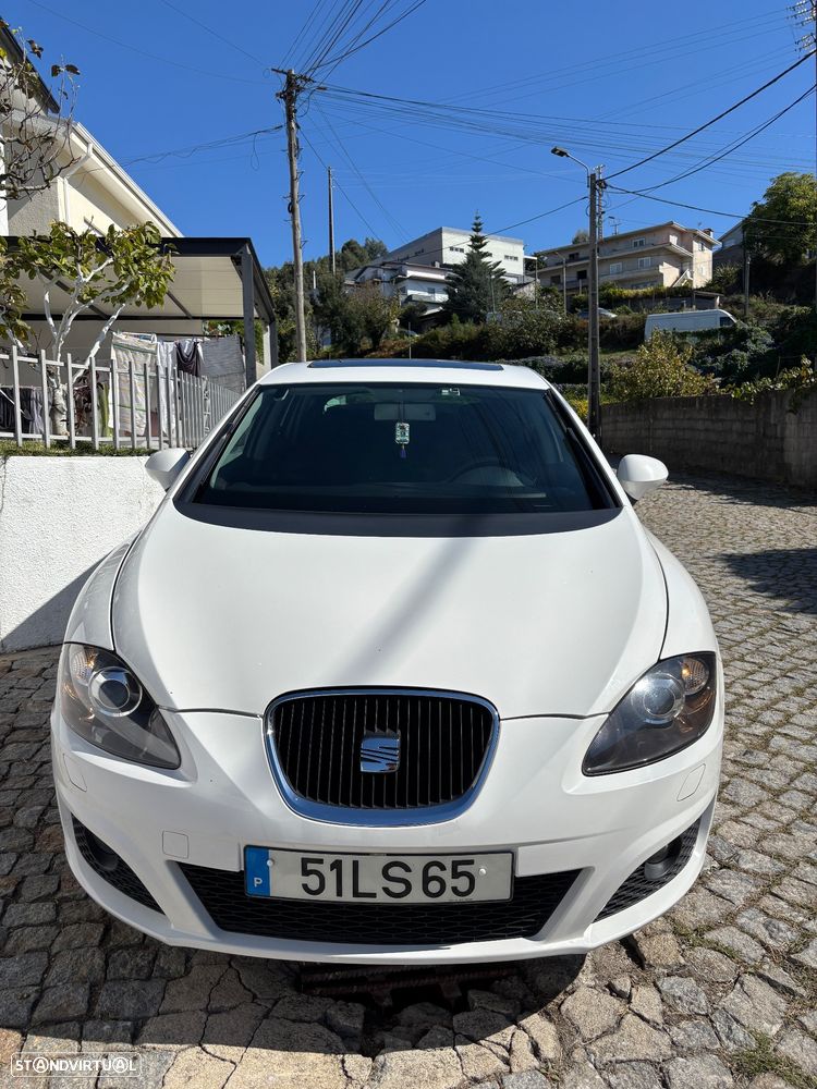 SEAT Leon 1.6 TDI Ecomotive Reference - 1