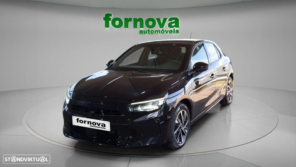 Opel Corsa 1.2 T GS - 1