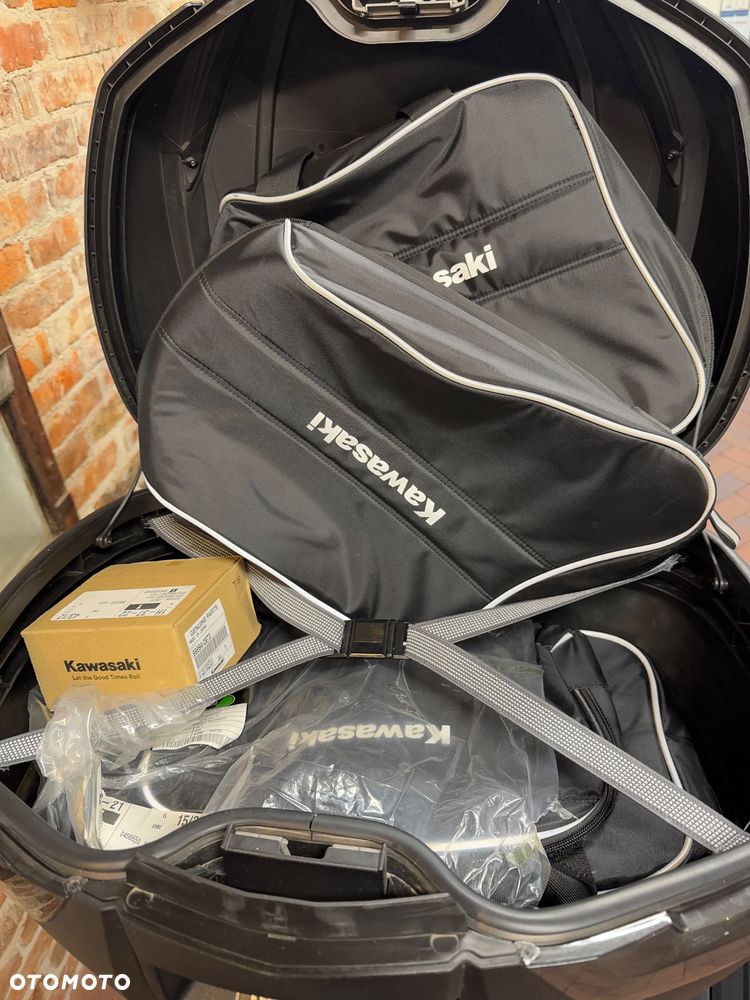 Kawasaki Versys 1000 - 8