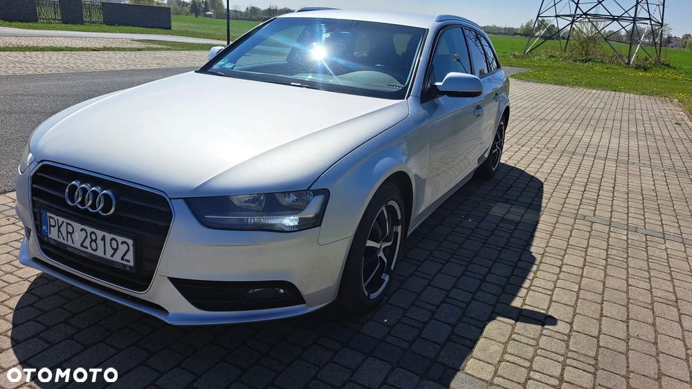 Audi A4 Avant 2.0 TDI DPF Attraction - 9