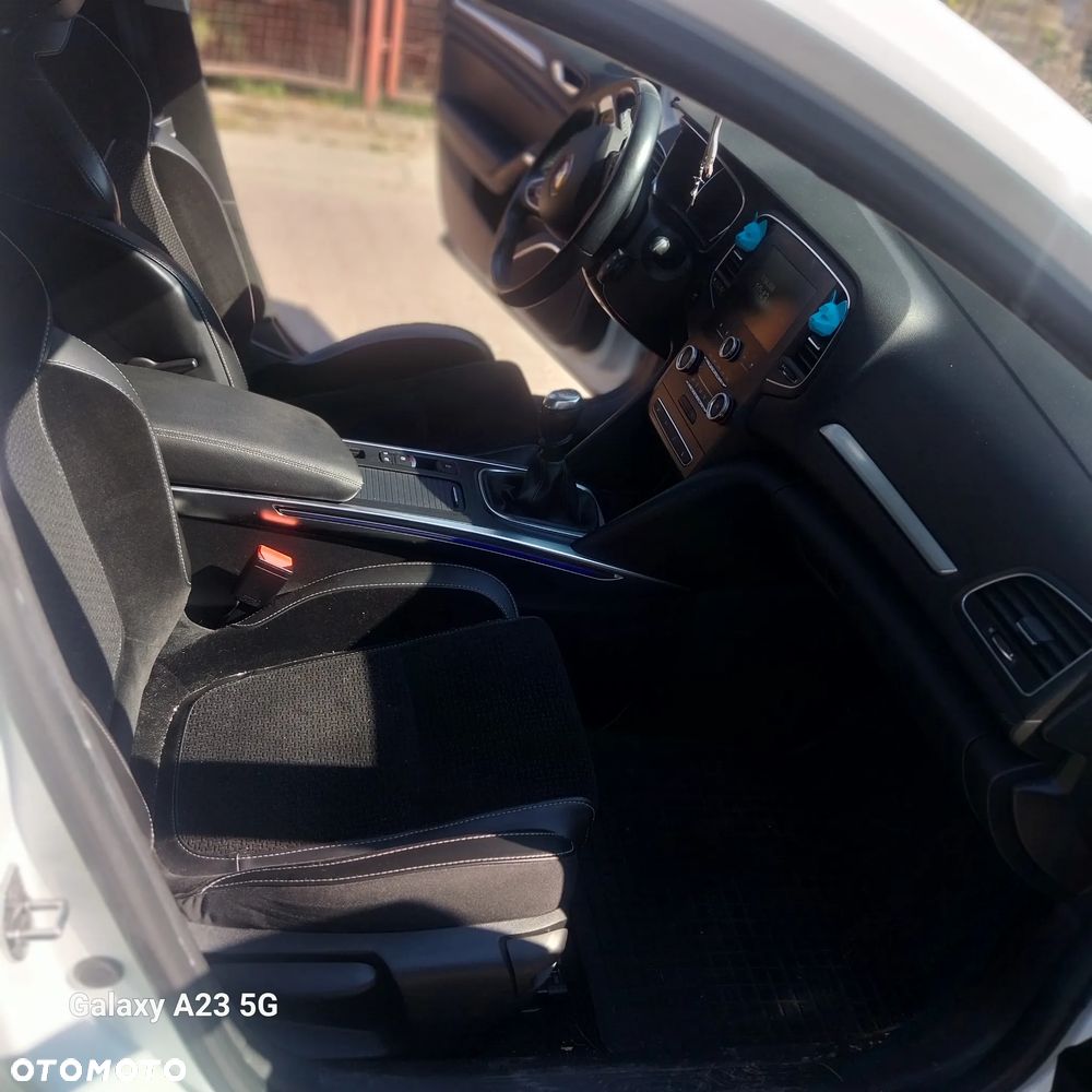 Renault Megane ENERGY dCi 130 BUSINESS - 9