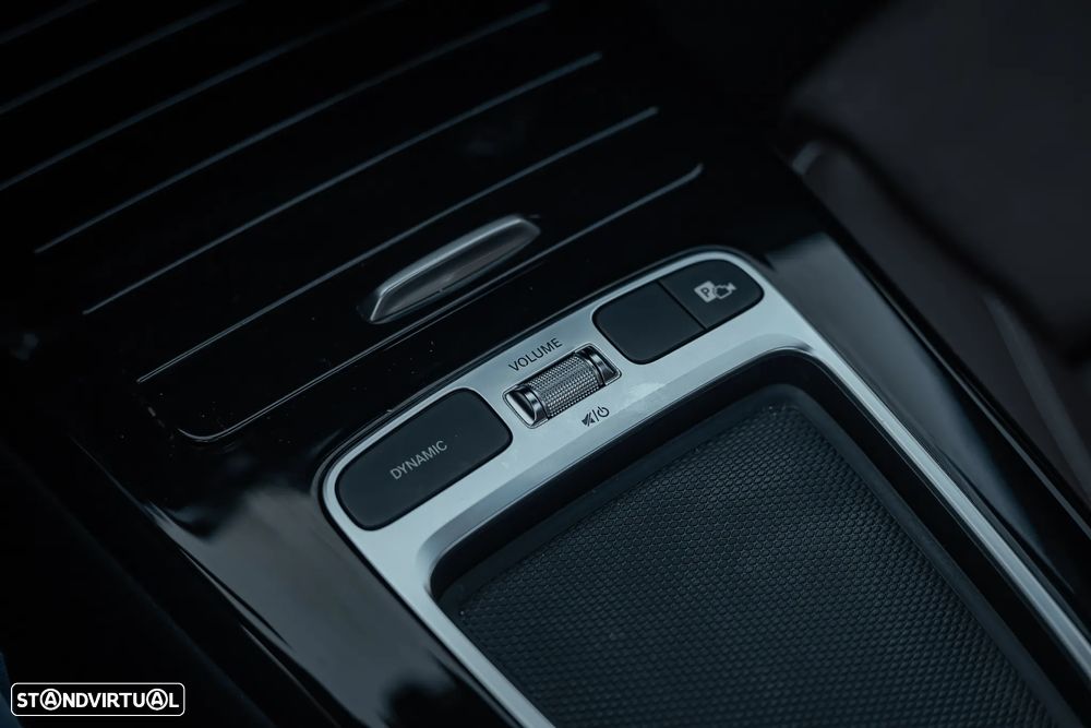 Mercedes-Benz CLA 250 e AMG Line - 45